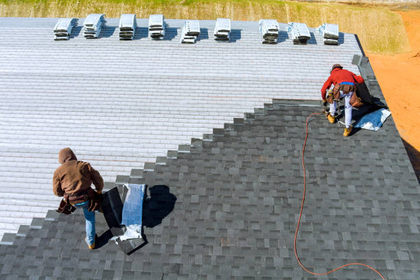 Best Flat Roof Repair Services  in Redgranite, WI